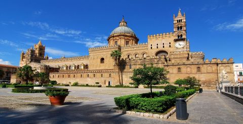 Coppola e sombrero Crociera Mediterraneo da Cagliari